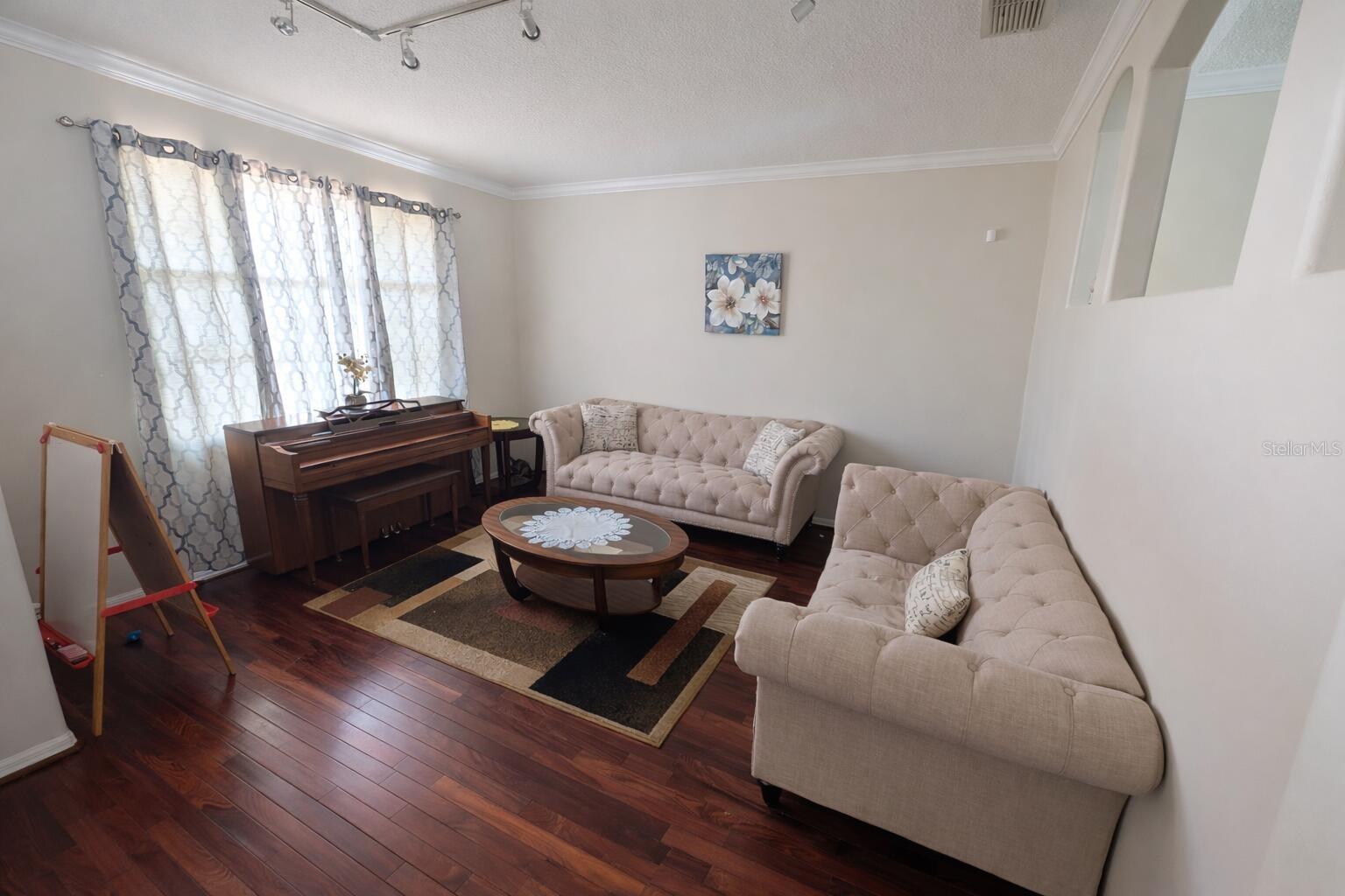 8044 CANYON LAKE CIRCLE