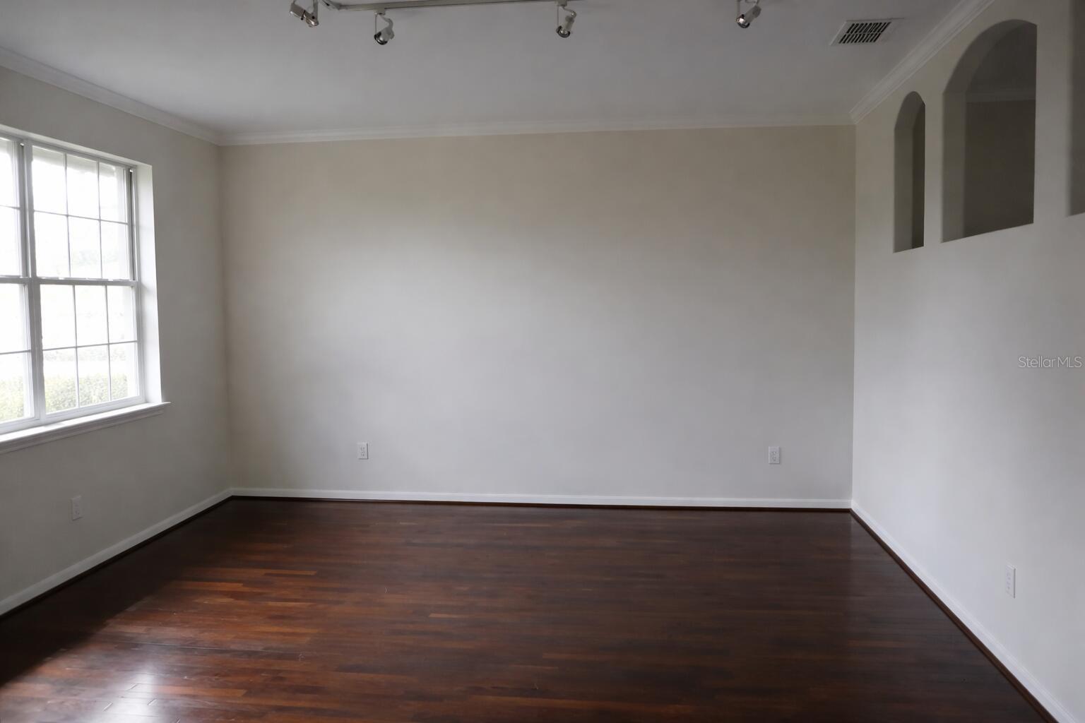 MARBLE HEAD - Residential