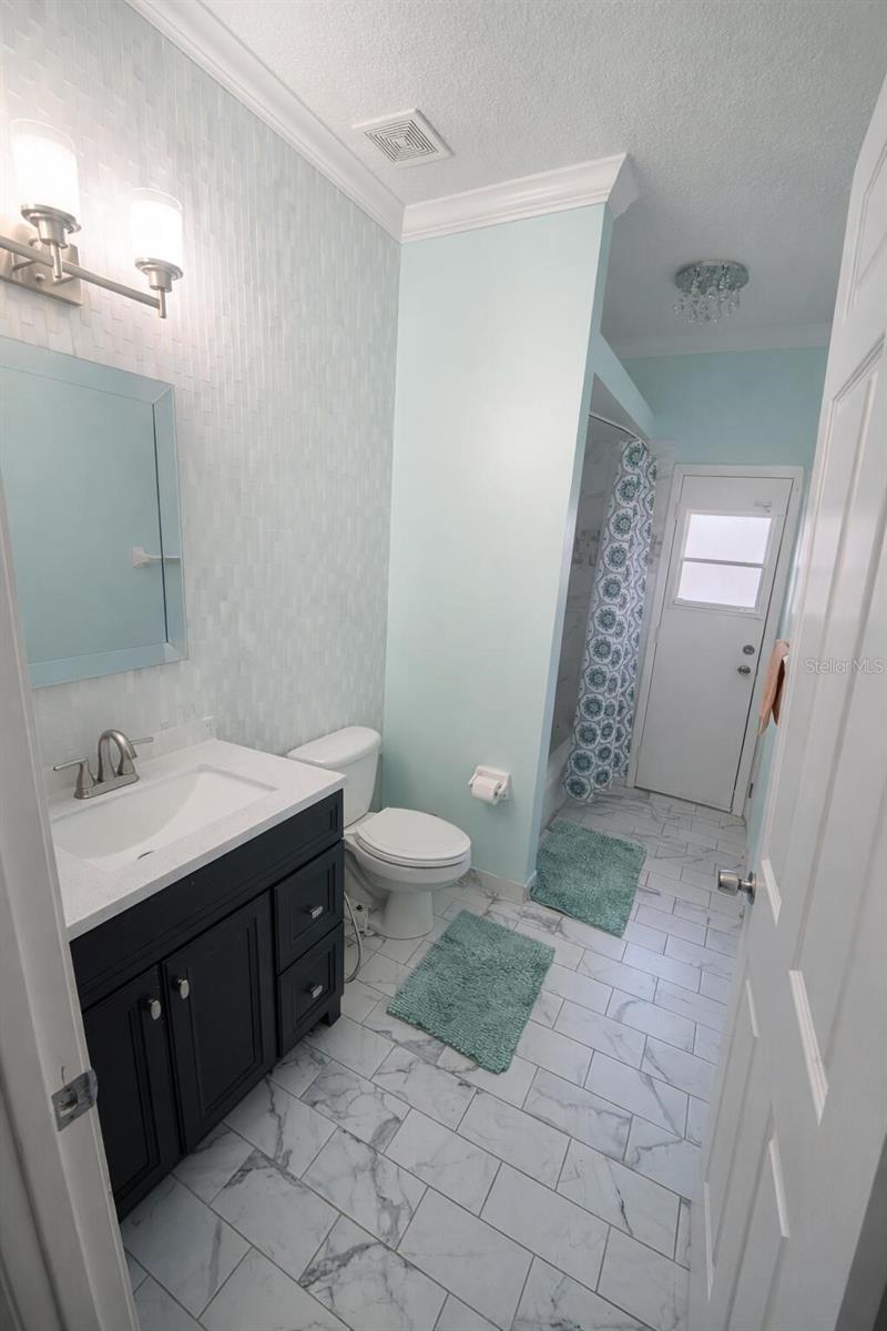 MARBLE HEAD - Residential