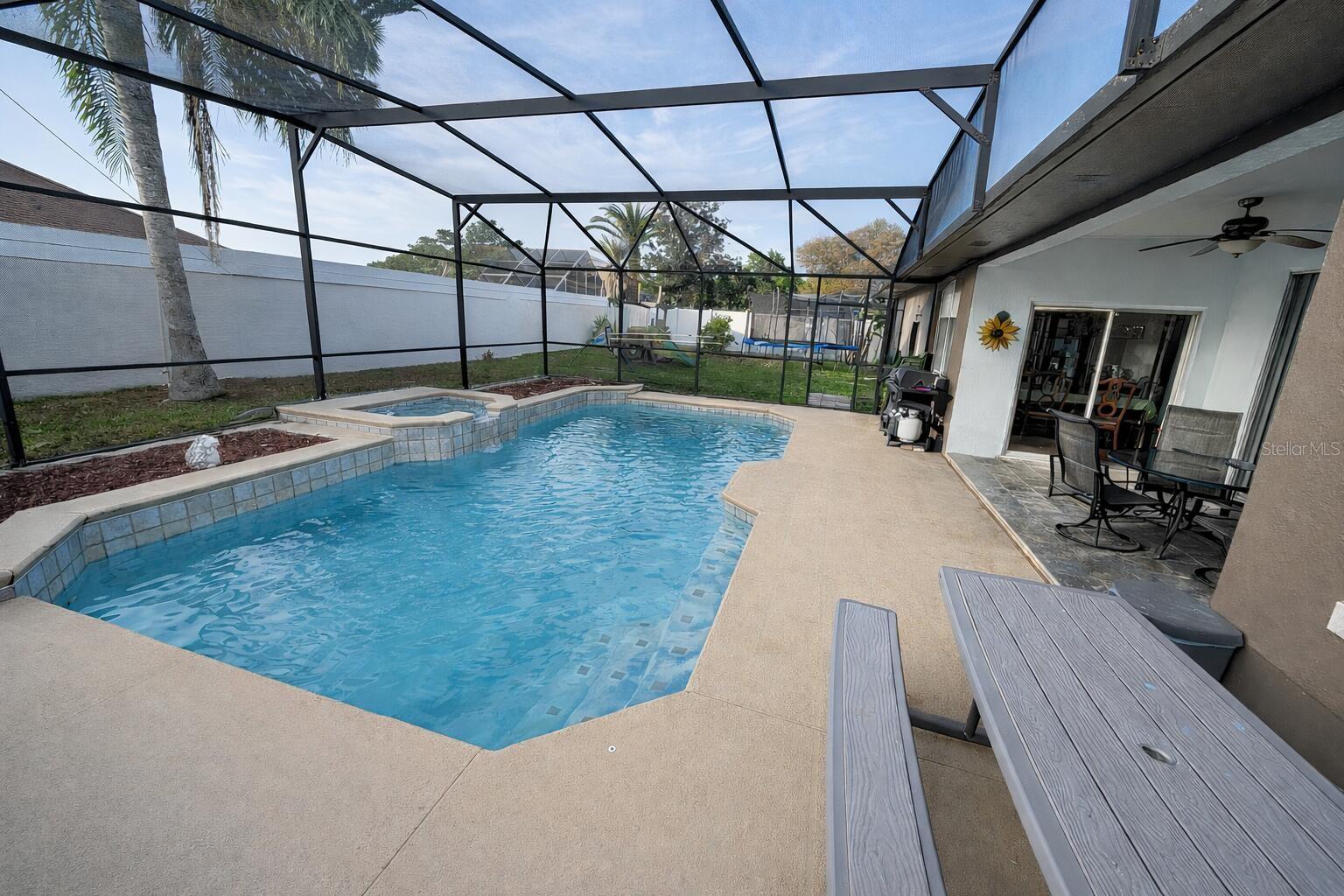 8044 CANYON LAKE CIRCLE