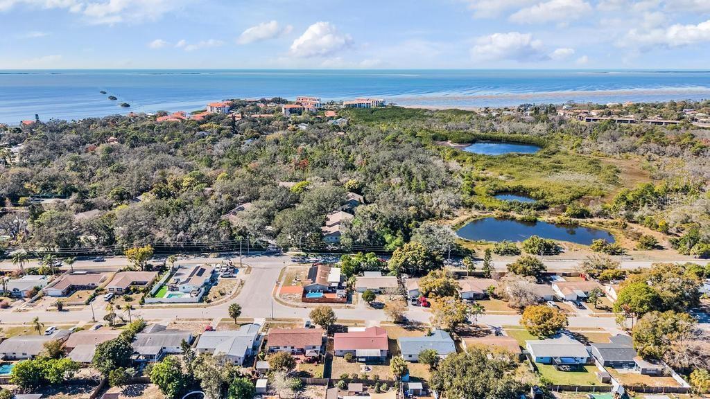 TRENTWOOD MANOR - Residential