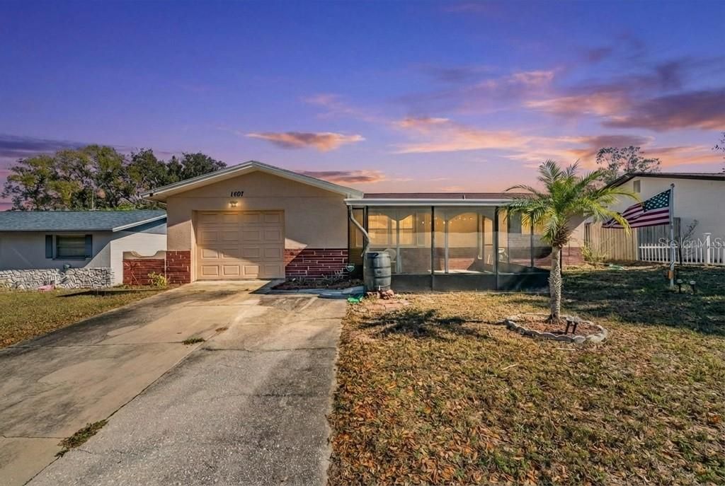 Photo of 1507 Coppertree Drive, Tarpon Springs, FL 34689 (MLS # TB8469769)