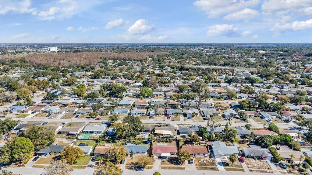 TRENTWOOD MANOR - Residential