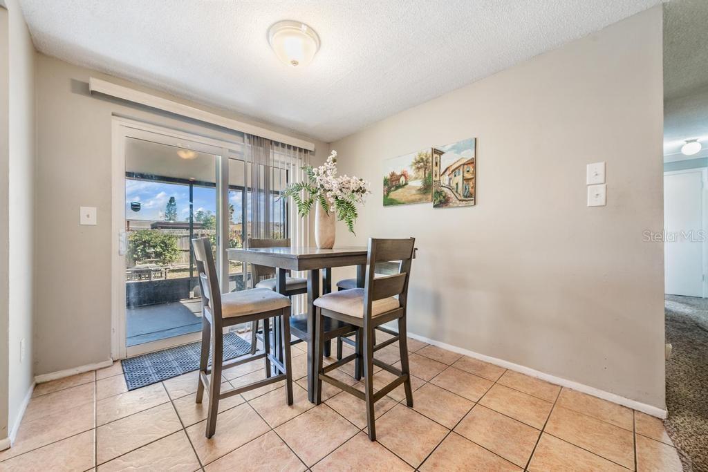 TRENTWOOD MANOR - Residential