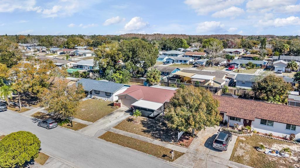 TRENTWOOD MANOR - Residential