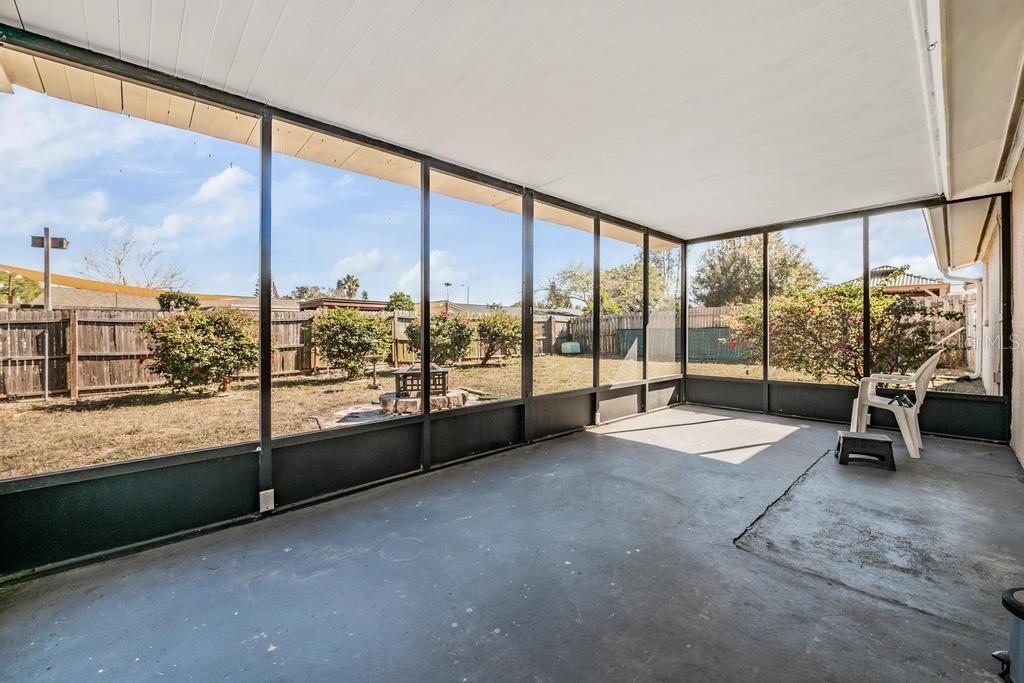 TRENTWOOD MANOR - Residential