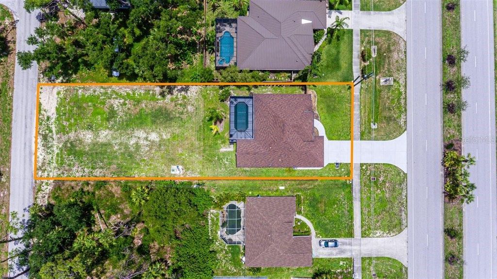 Photo of 17010 Toledo Blade Boulevard, Port Charlotte, FL 33954 (MLS # S5134436)