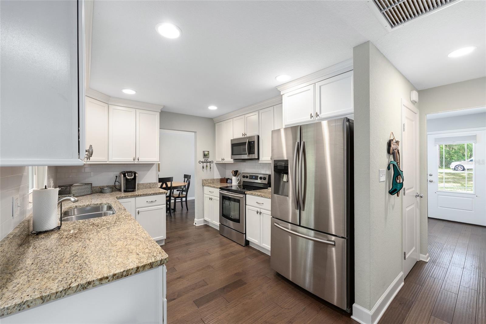 WINDWARD MEADOWS - Residential