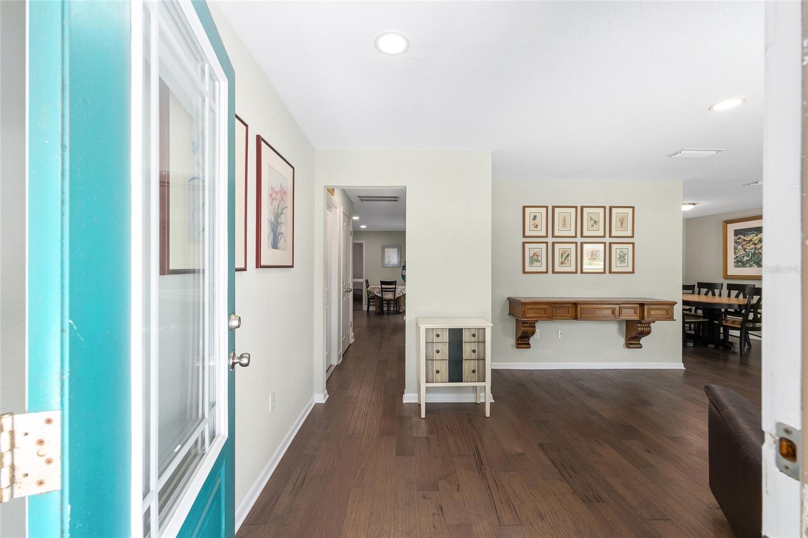 WINDWARD MEADOWS - Residential