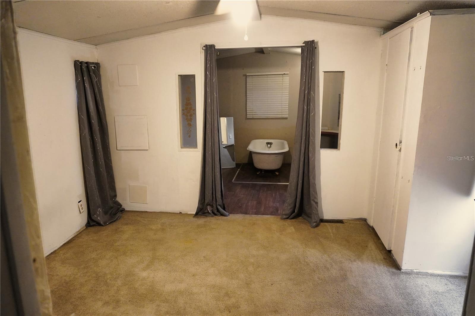 UNPLATTED - Residential