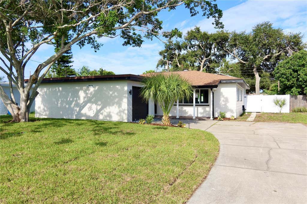 Photo of 5671 Orange Road, Seminole, FL 33772 (MLS # W7888757)