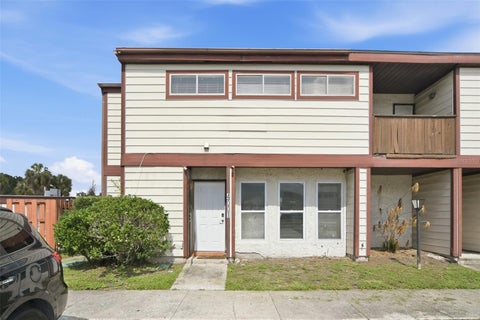 Photo of 4001 Dolomite Street #B1, Orlando, FL 32839 (MLS # OM727336)