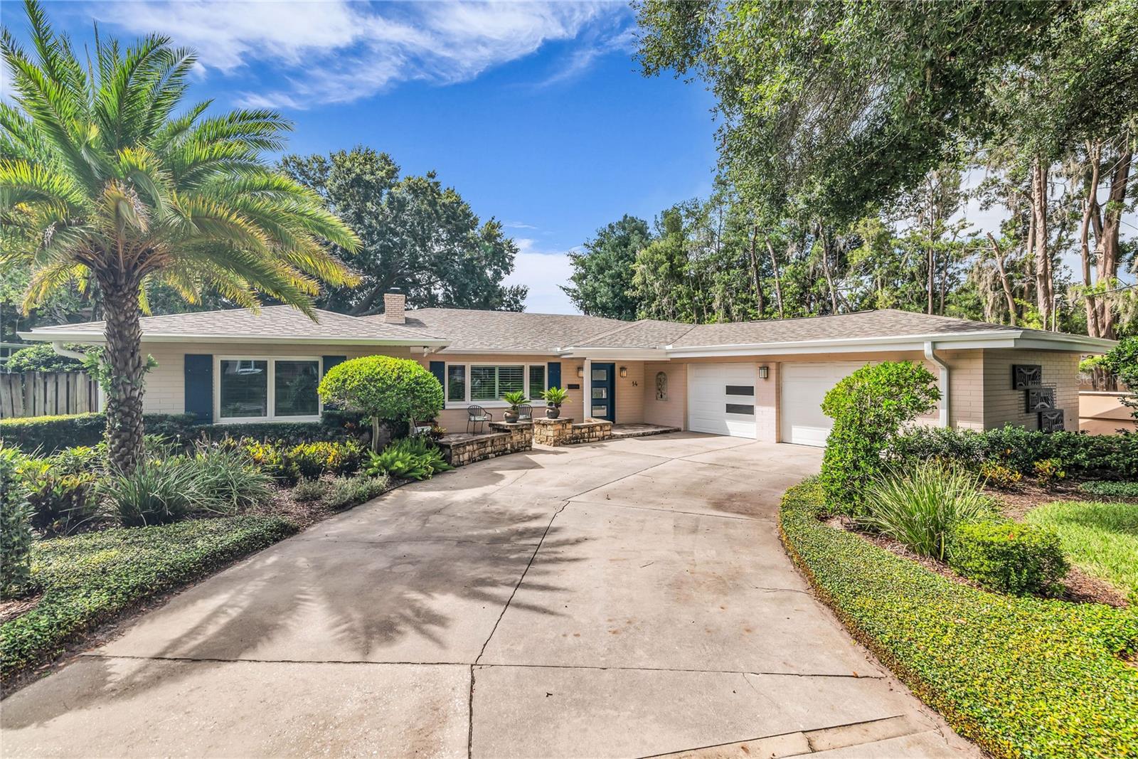 Casas a venda 1 - Jen Dantas 14 HOPKINS CIRCLE