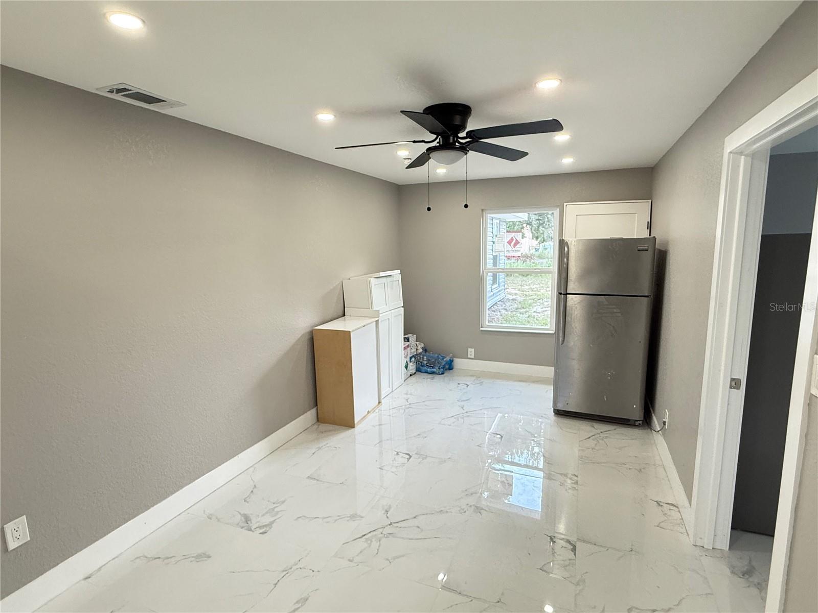 MASCOTTE STIEFEL SUB - Residential