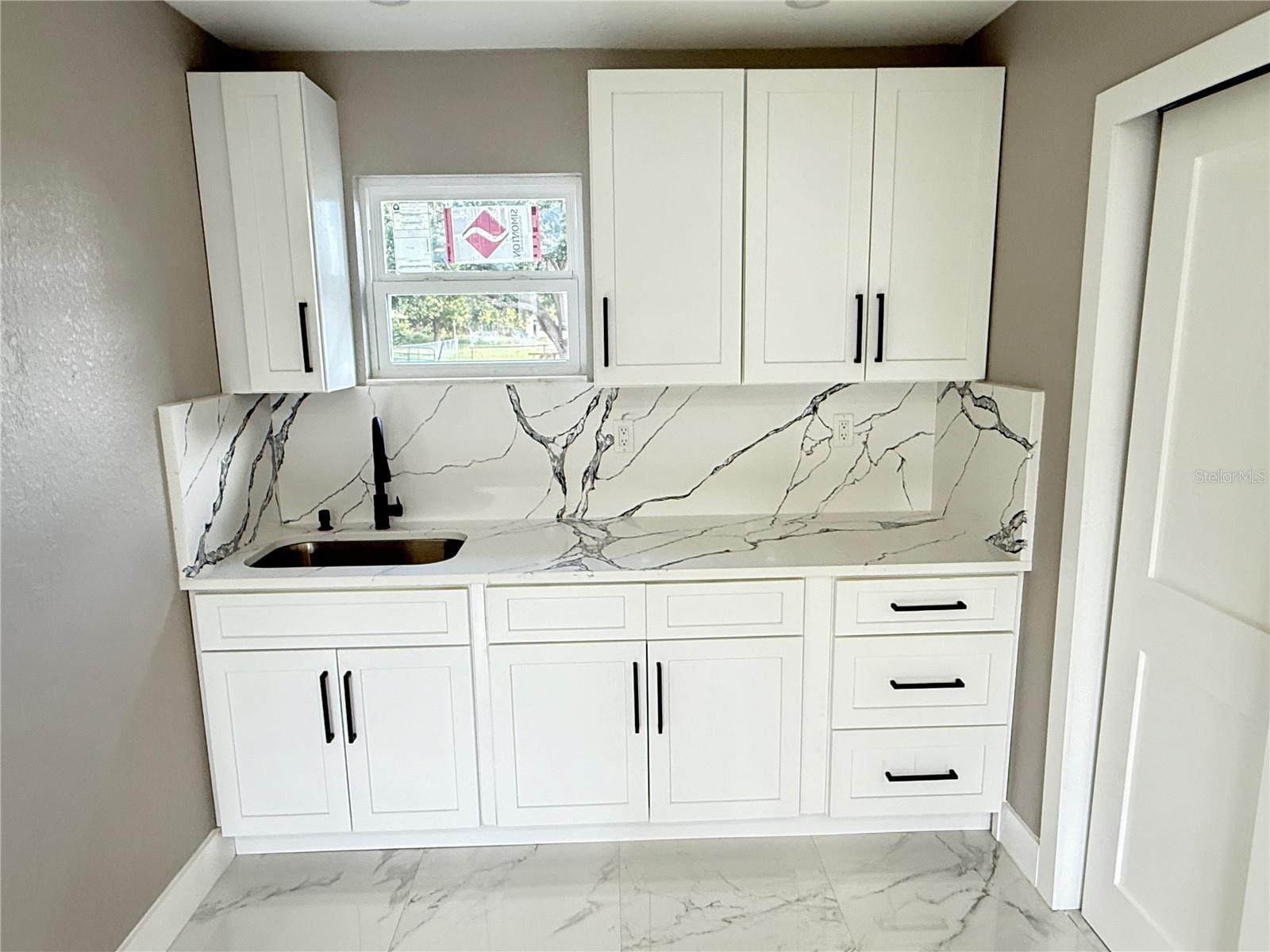 MASCOTTE STIEFEL SUB - Residential