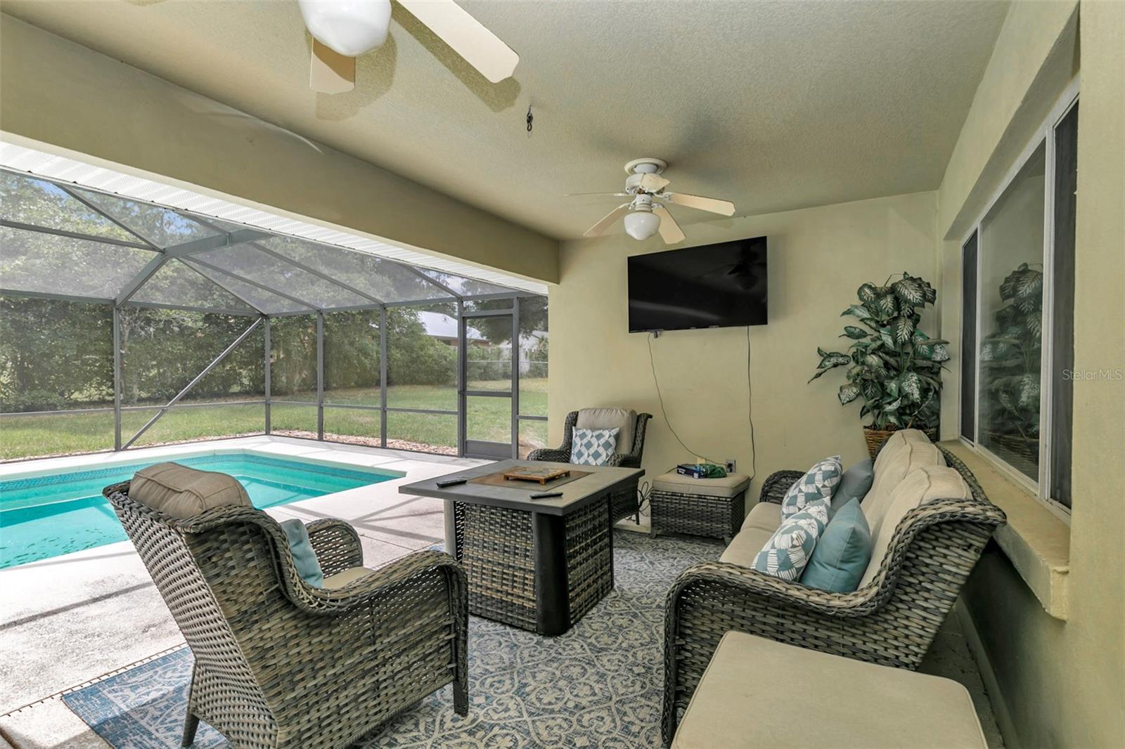 INDIAN PINES - Residential