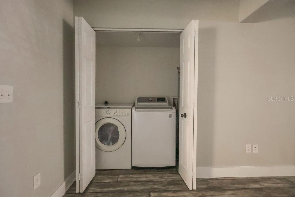 LOCH HARBOUR - Residential