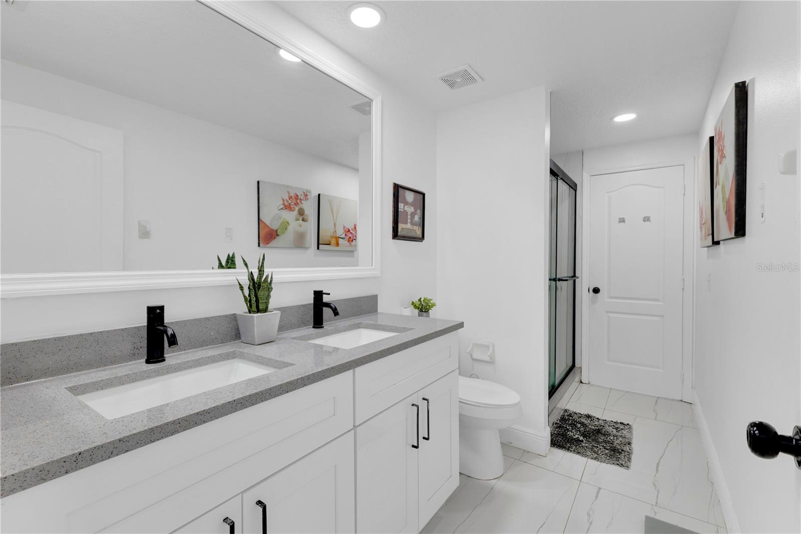 PEBBLE POINTE UNIT 2 - Residential