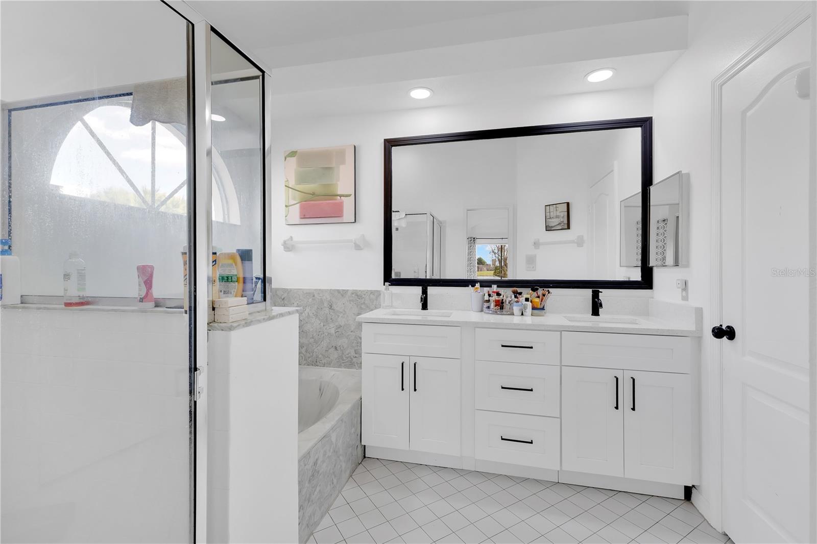 PEBBLE POINTE UNIT 2 - Residential