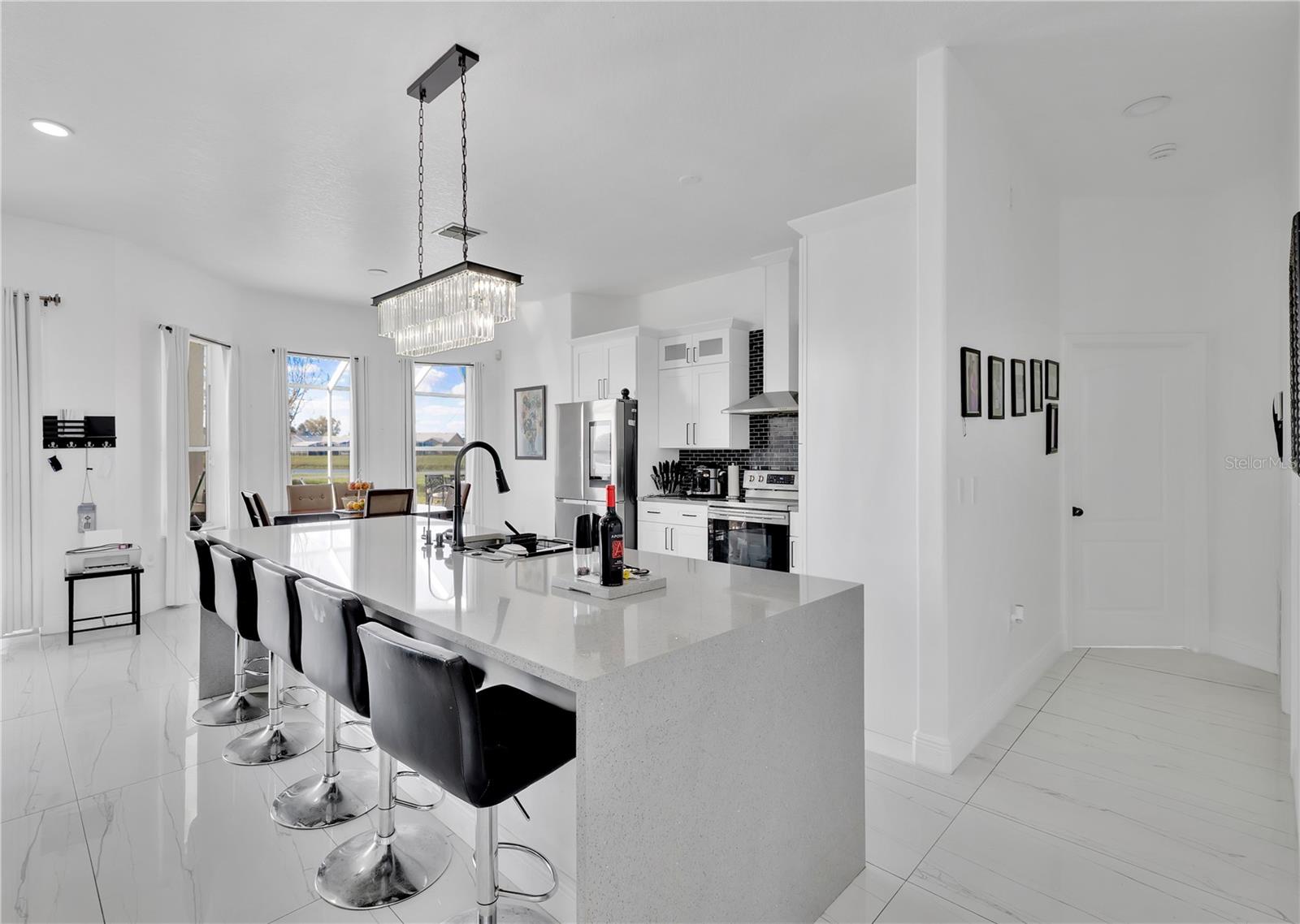 PEBBLE POINTE UNIT 2 - Residential