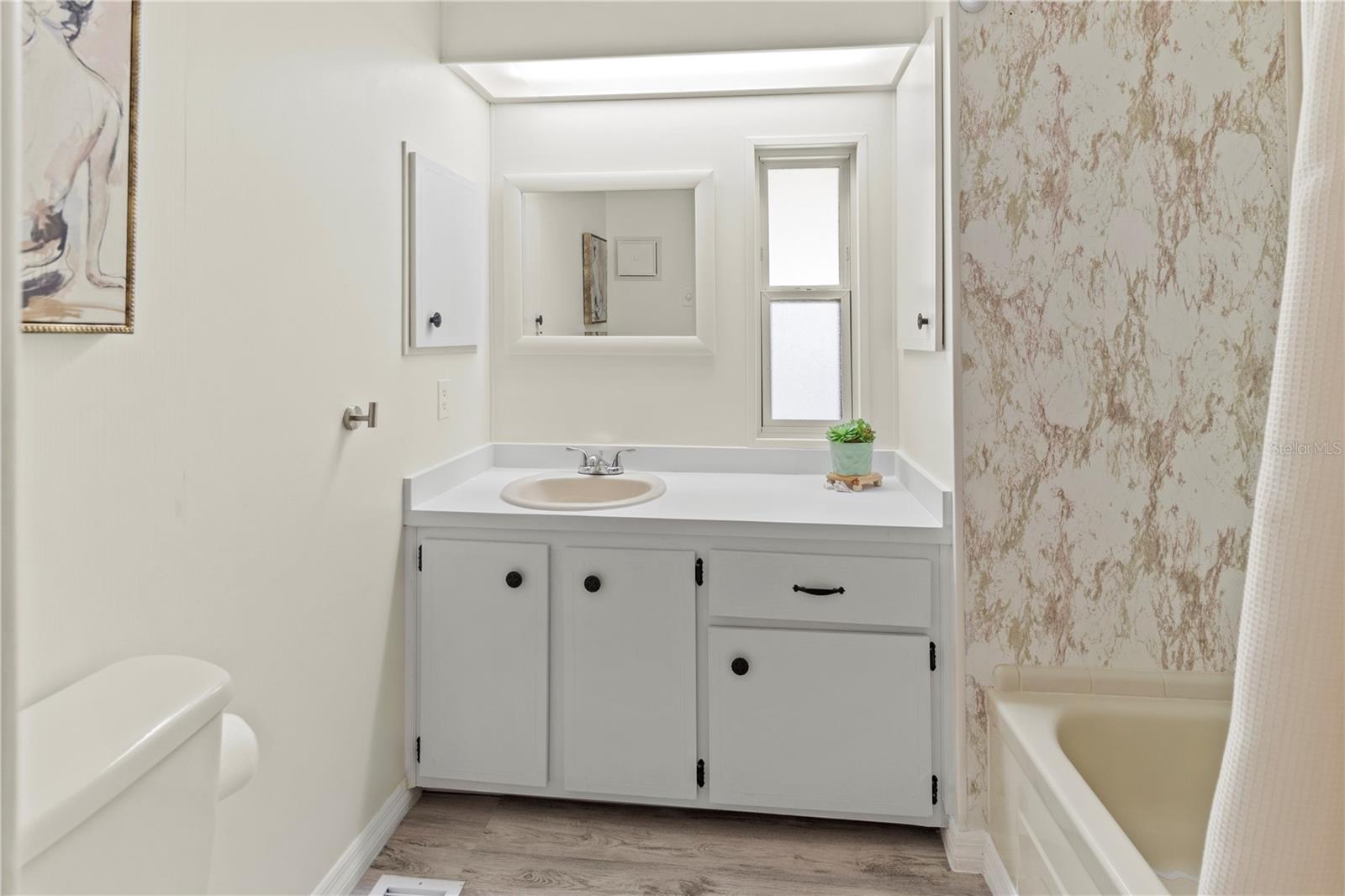 TERRA CEIA MANOR CO-OP - Residential