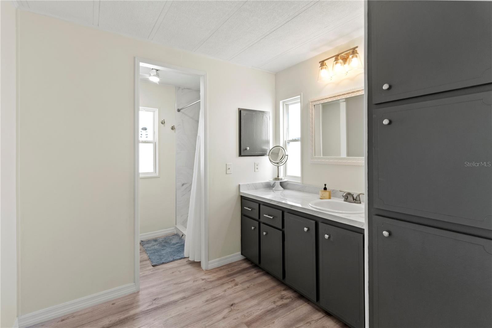 TERRA CEIA MANOR CO-OP - Residential