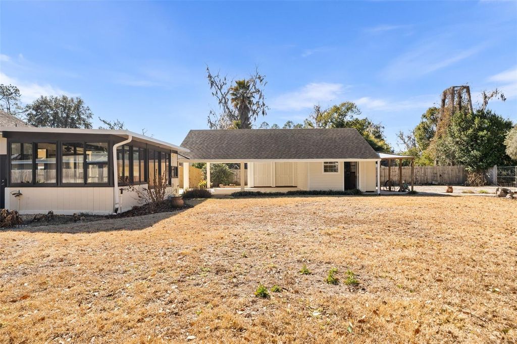 Photo of 14904 NE 143 Terrace, Waldo, FL 32694 (MLS # GC540089)