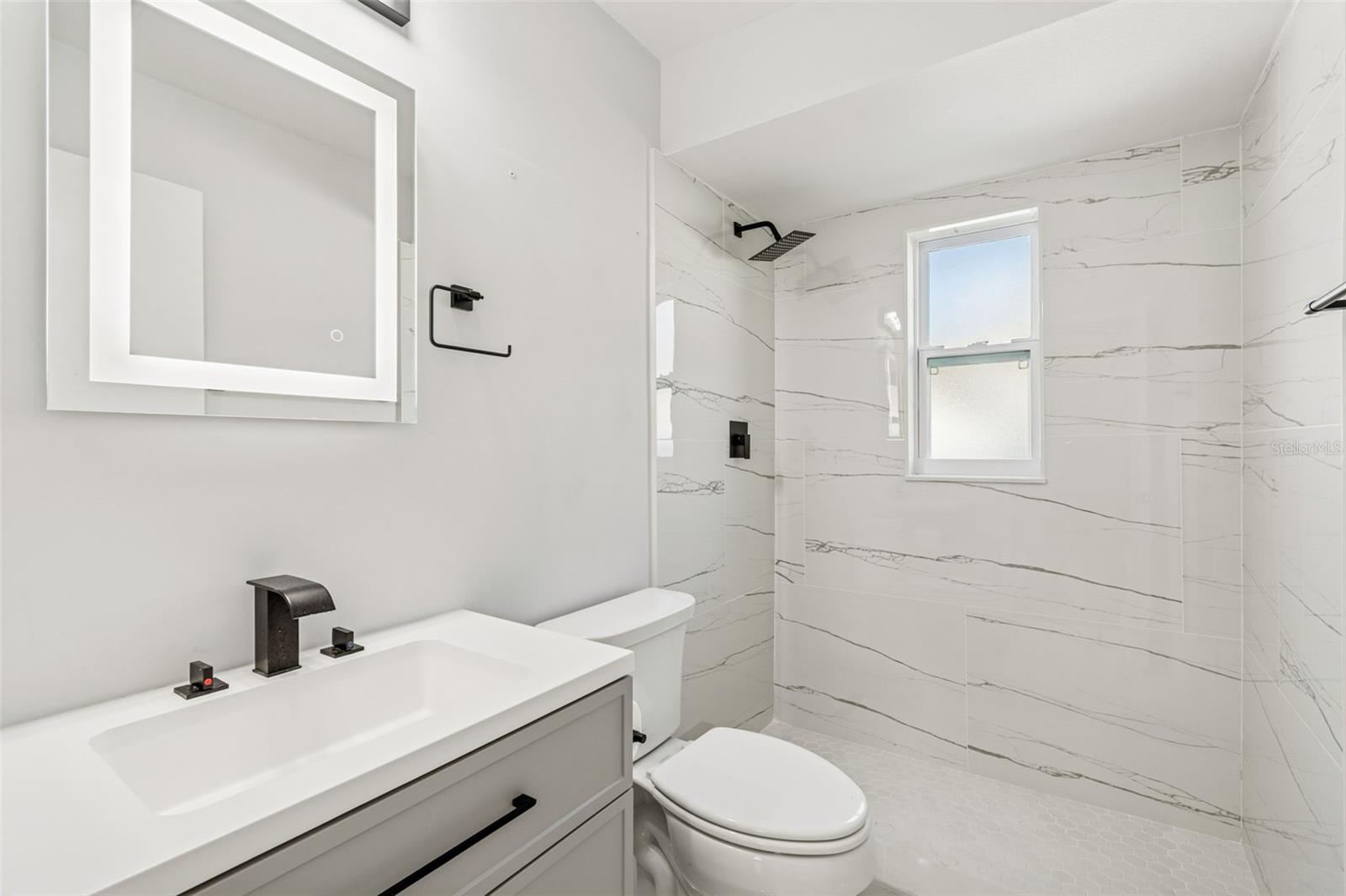 SEMINOLE PINES SUB PHASE III - Residential