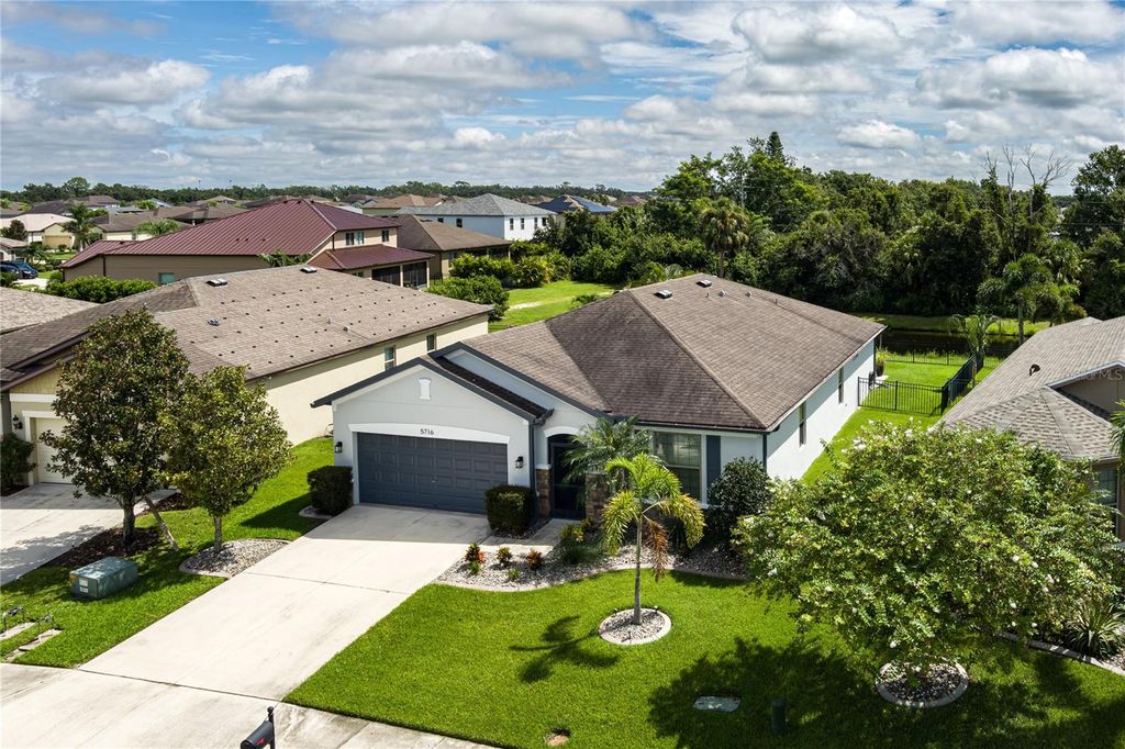 Photo of 5716 110th Avenue E, Parrish, FL 34219 (MLS # A4664468)