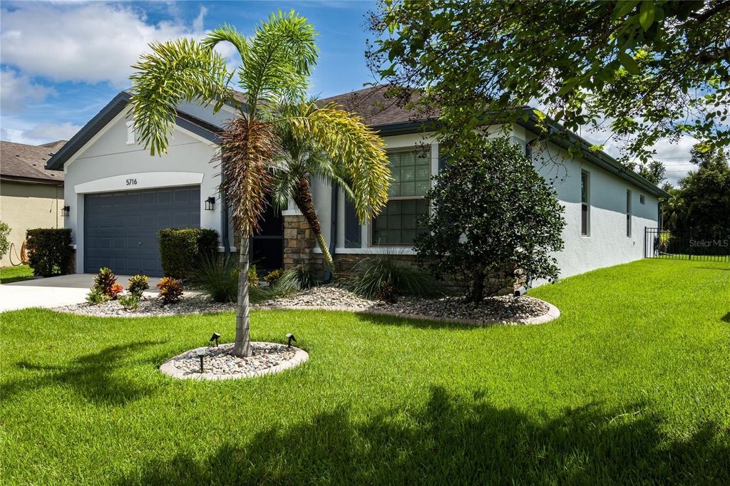Photo of 5716 110th Avenue E, Parrish, FL 34219 (MLS # A4664468)