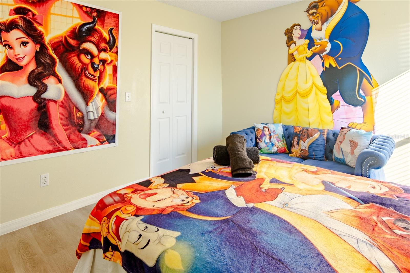 HAMPTON ESTATES - Residential