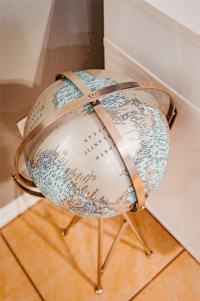 HAMPTON ESTATES - Residential