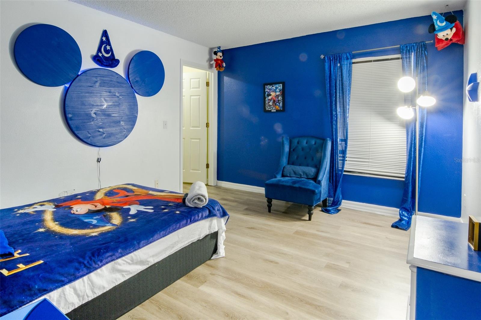 HAMPTON ESTATES - Residential