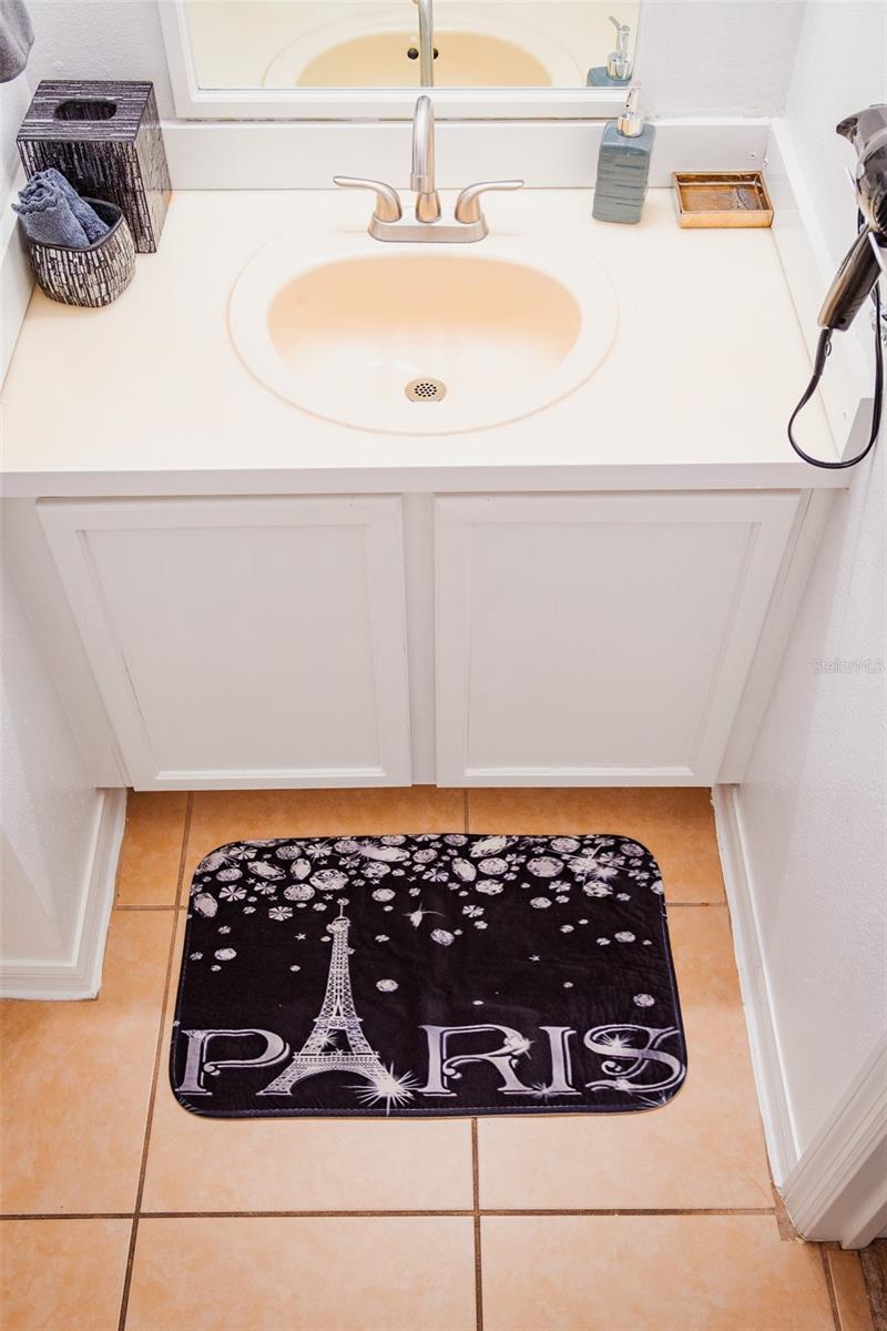 HAMPTON ESTATES - Residential