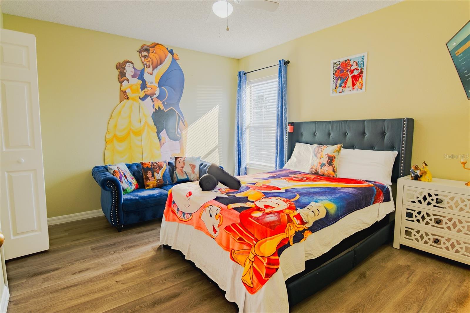 HAMPTON ESTATES - Residential