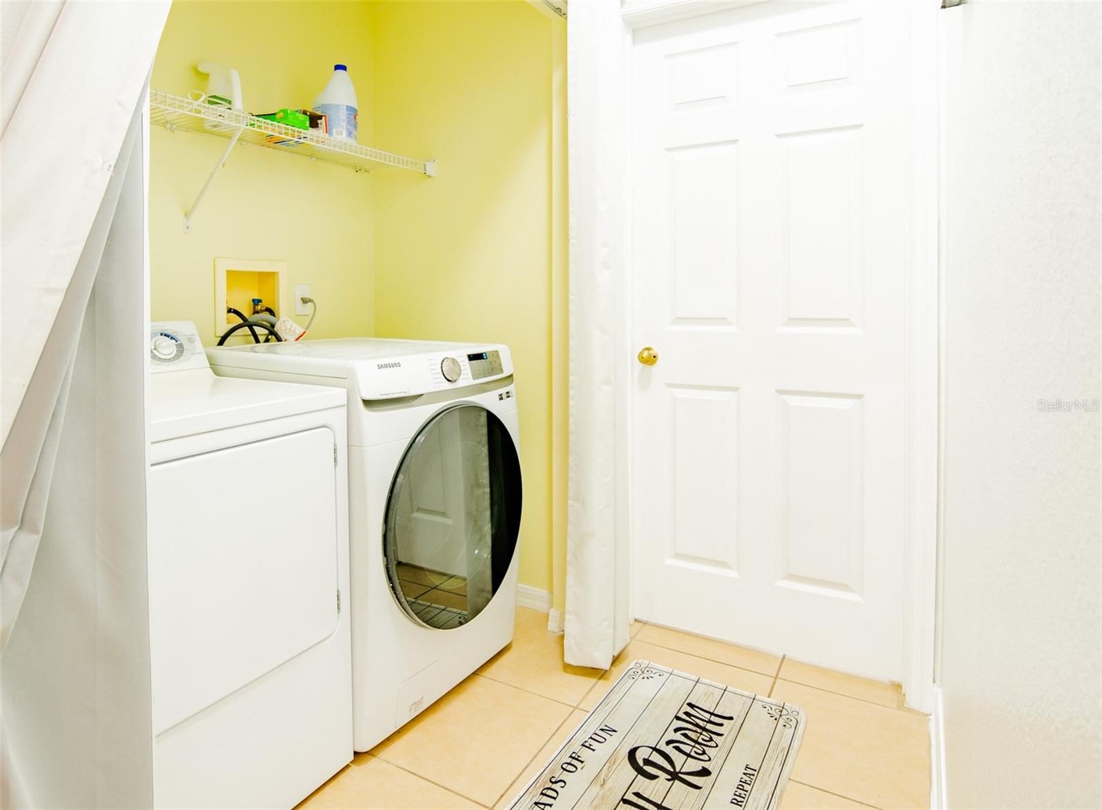 HAMPTON ESTATES - Residential