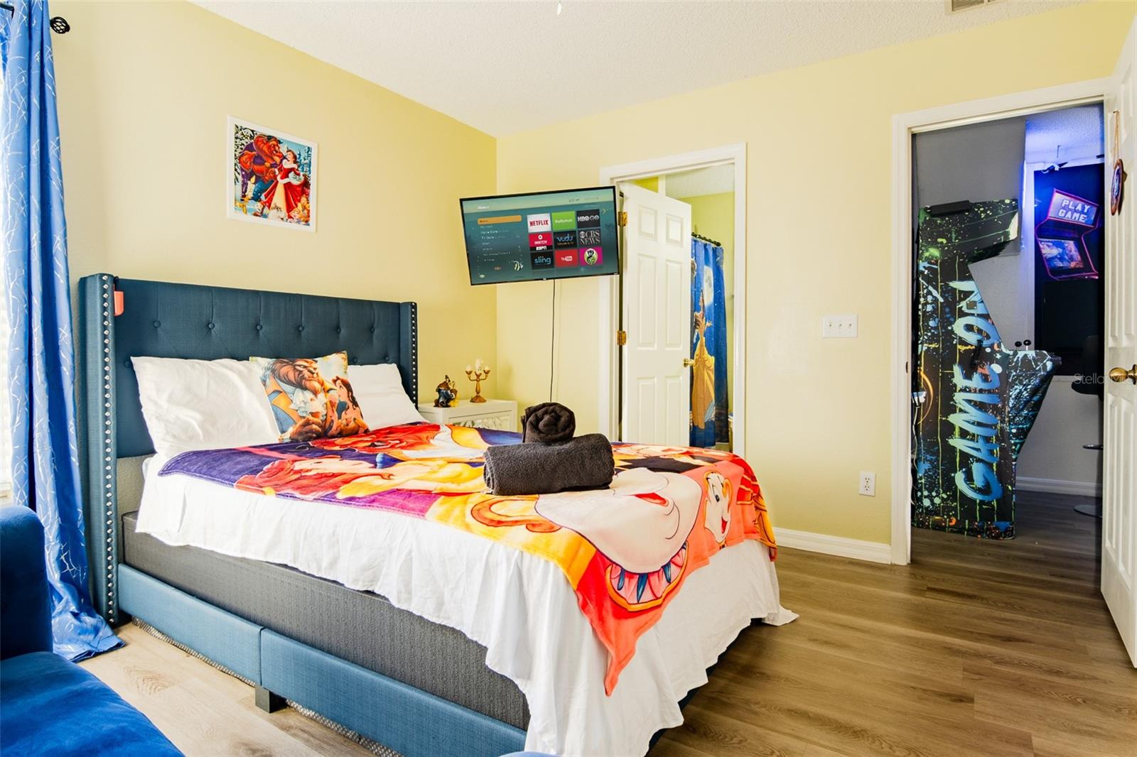 HAMPTON ESTATES - Residential