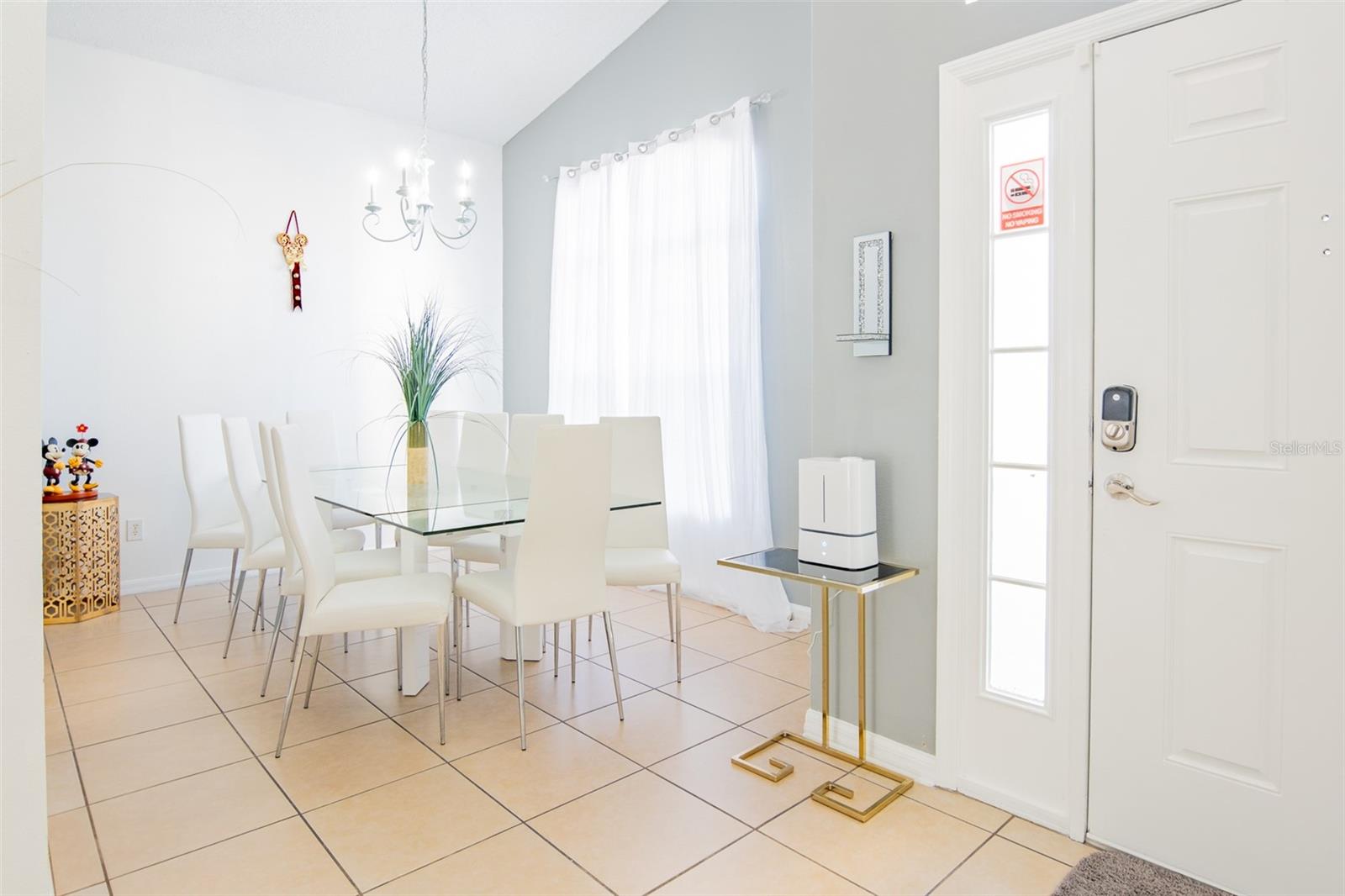 HAMPTON ESTATES - Residential