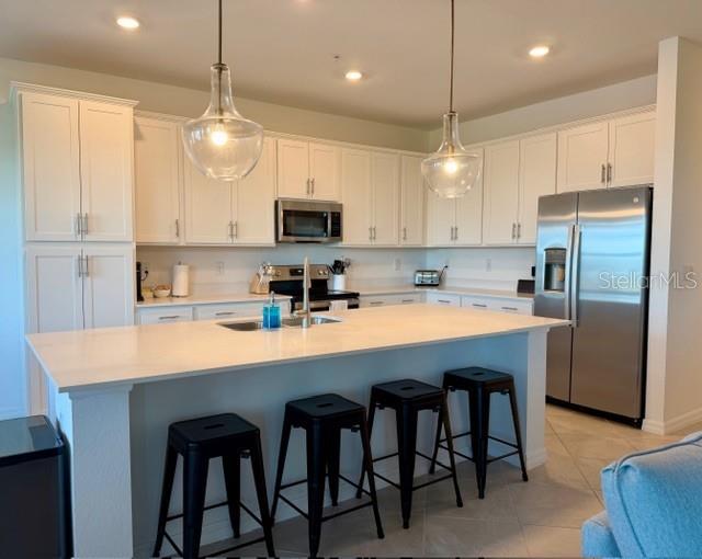 WELLEN PARK GOLF & COUNTRY CLUB - Residential Lease