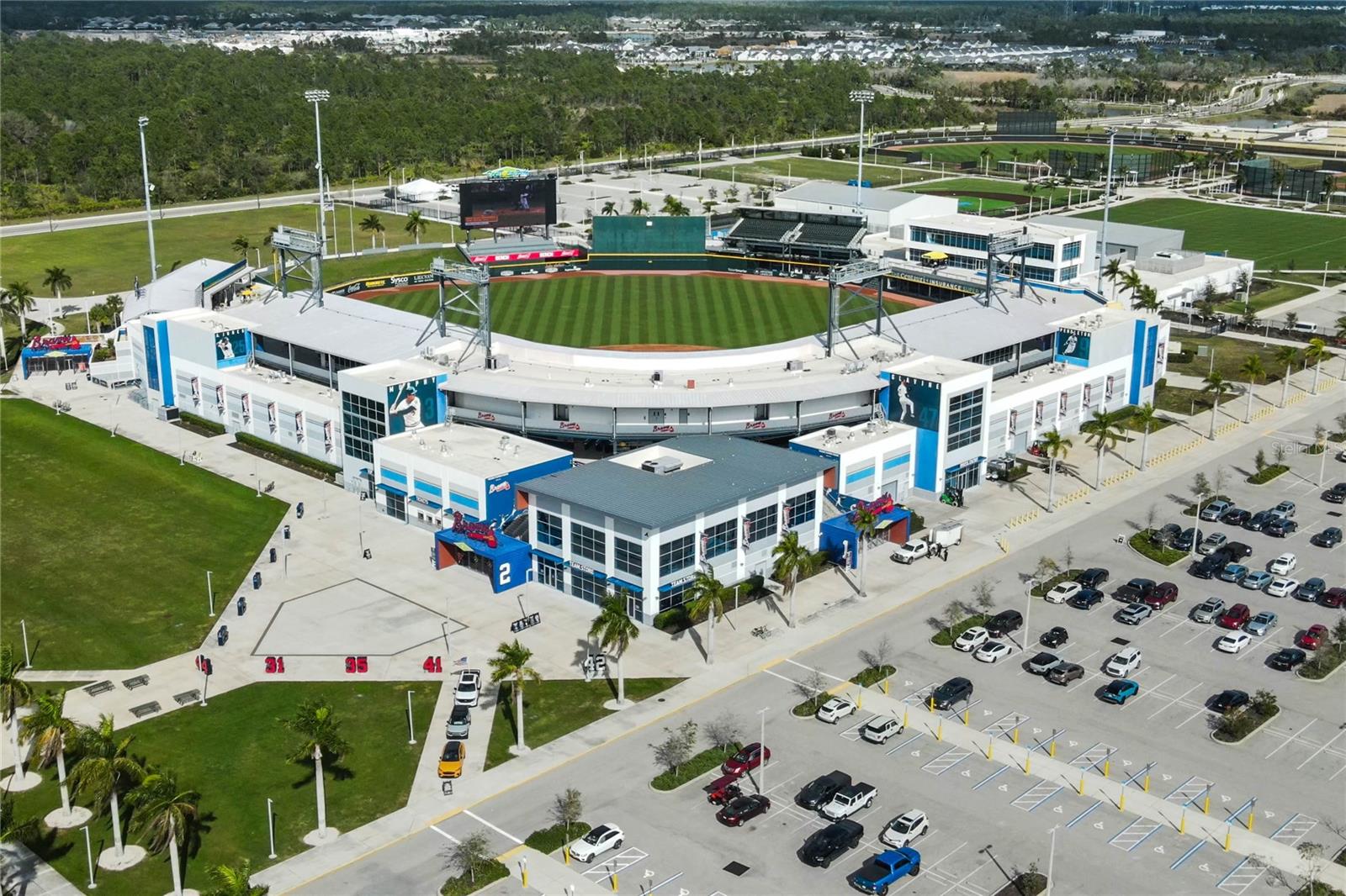 WELLEN PARK GOLF & COUNTRY CLUB - Residential Lease