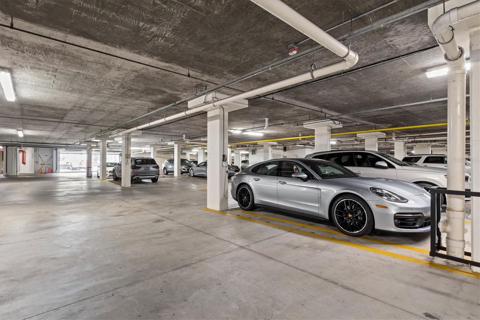 WATER CLUB 01 AT LONGBOAT KEY - Residential