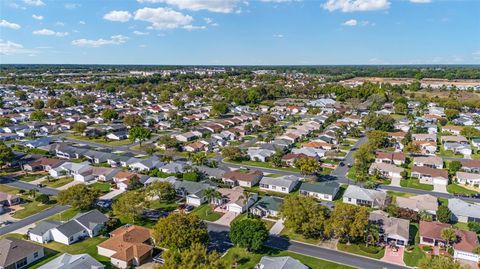 Single Family Residence in THE VILLAGES FL 1054 DAVENPORT DRIVE 51.jpg