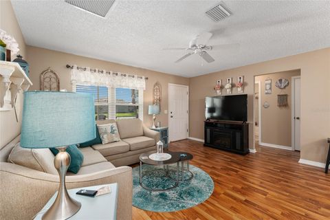 Single Family Residence in THE VILLAGES FL 1054 DAVENPORT DRIVE 11.jpg