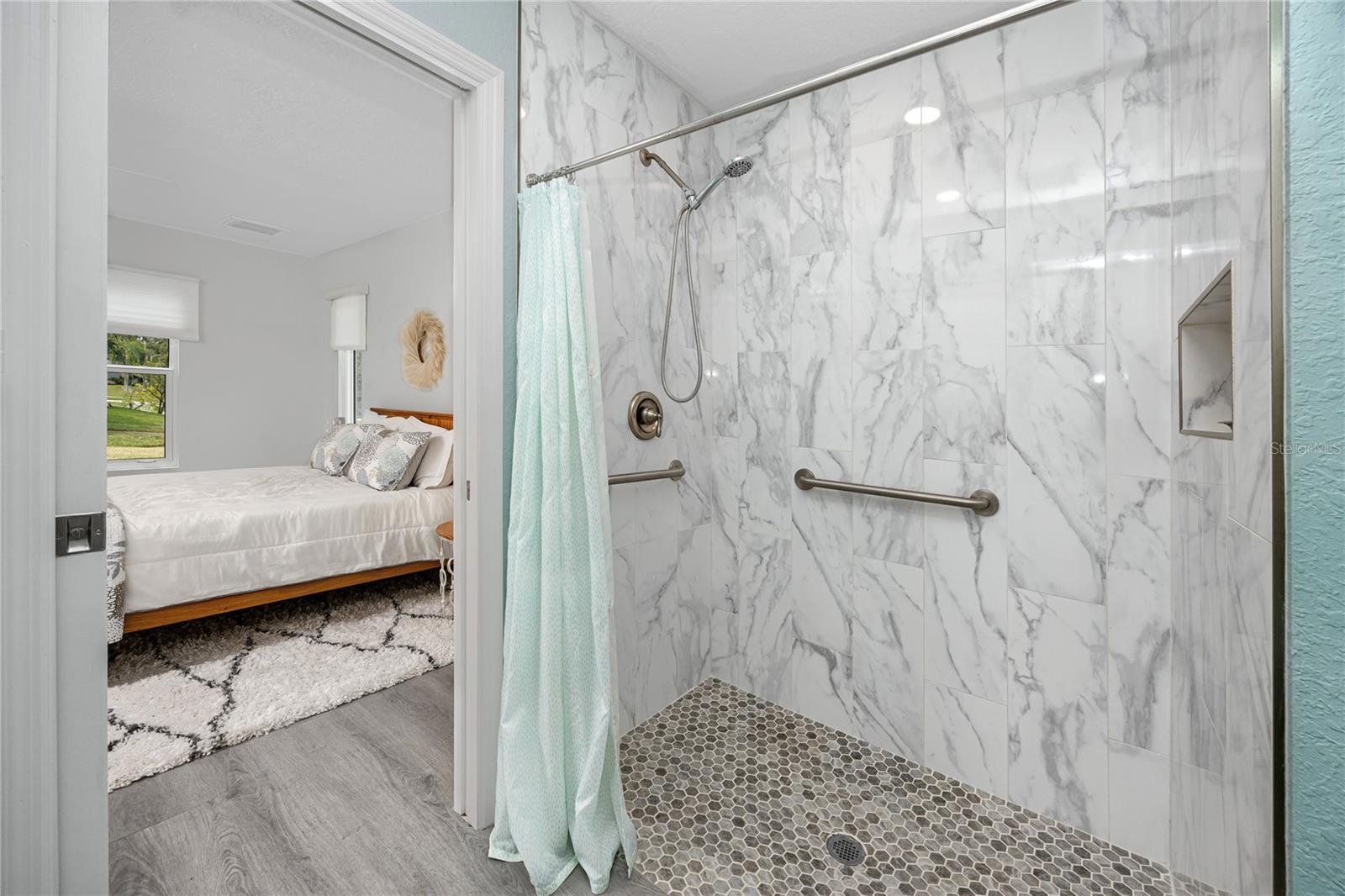 BAY WOODS UNIT III - Residential