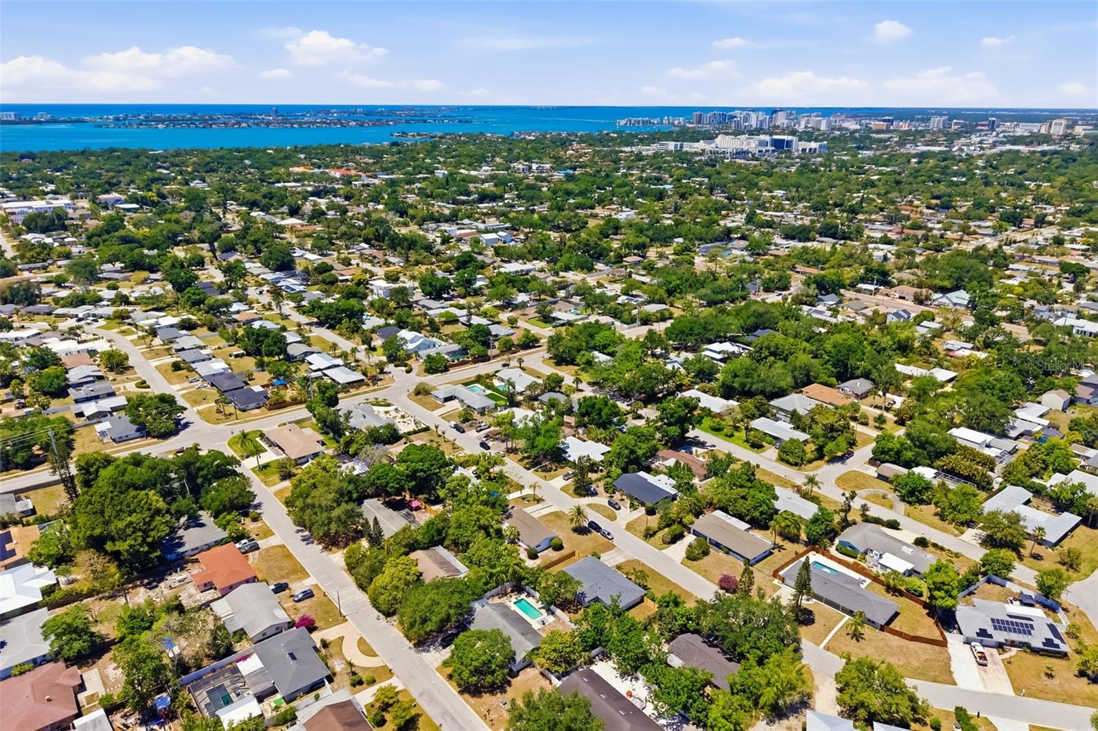 SOUTH GATE - Residential