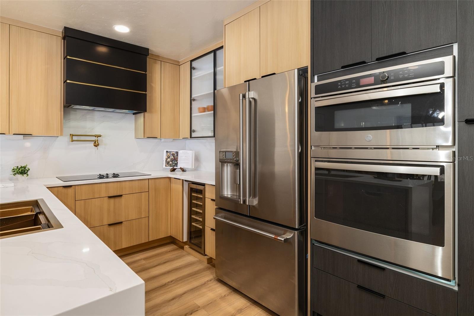 SOUTH GATE - Residential