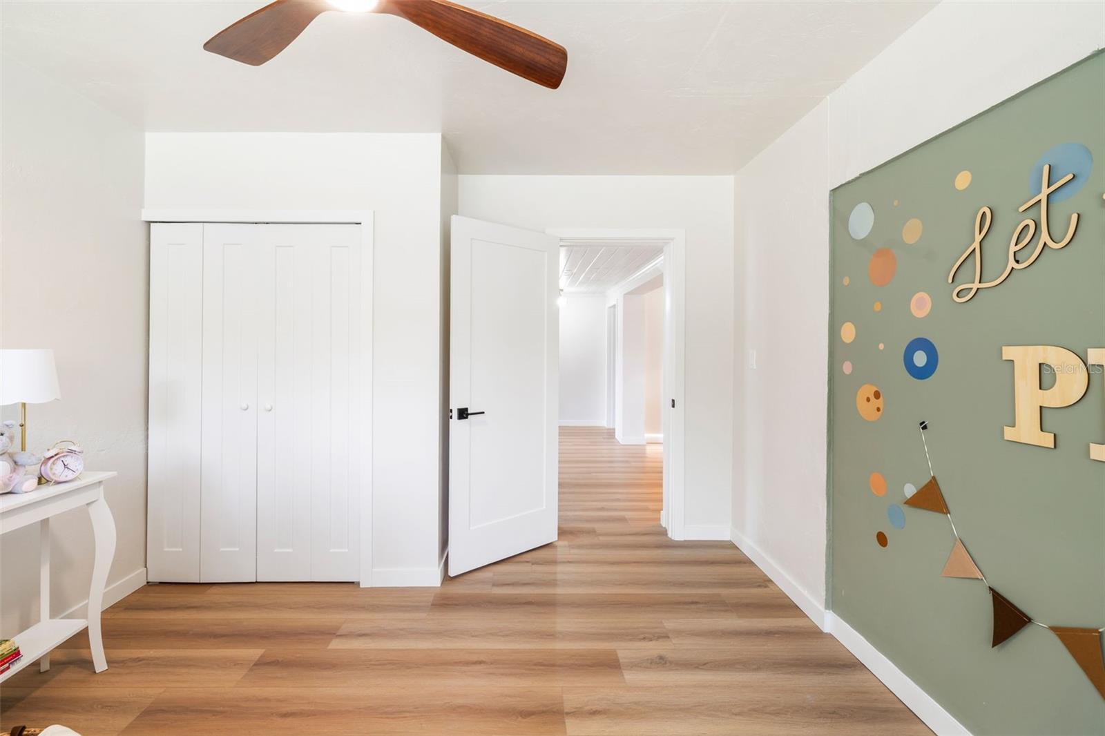 SOUTH GATE - Residential