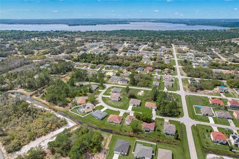 A home in POINCIANA