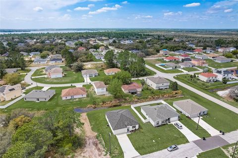 A home in POINCIANA