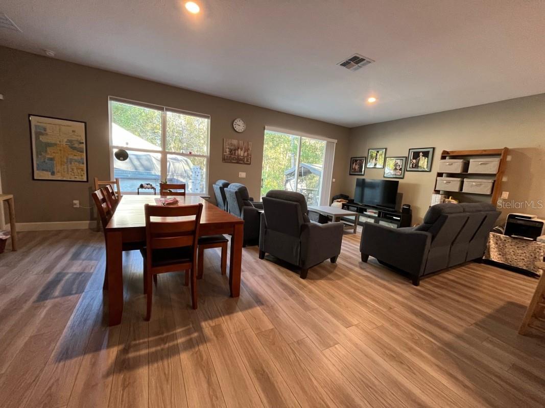 WOODRUFFS SUB FRANK L - Residential